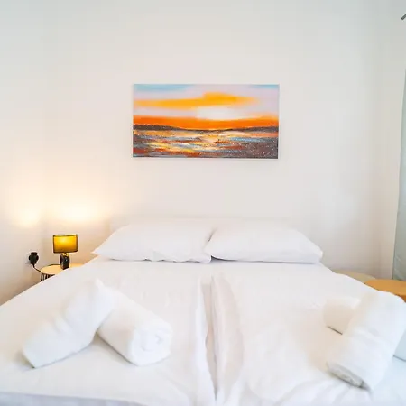 Apartman Soleil By Belmont Realty